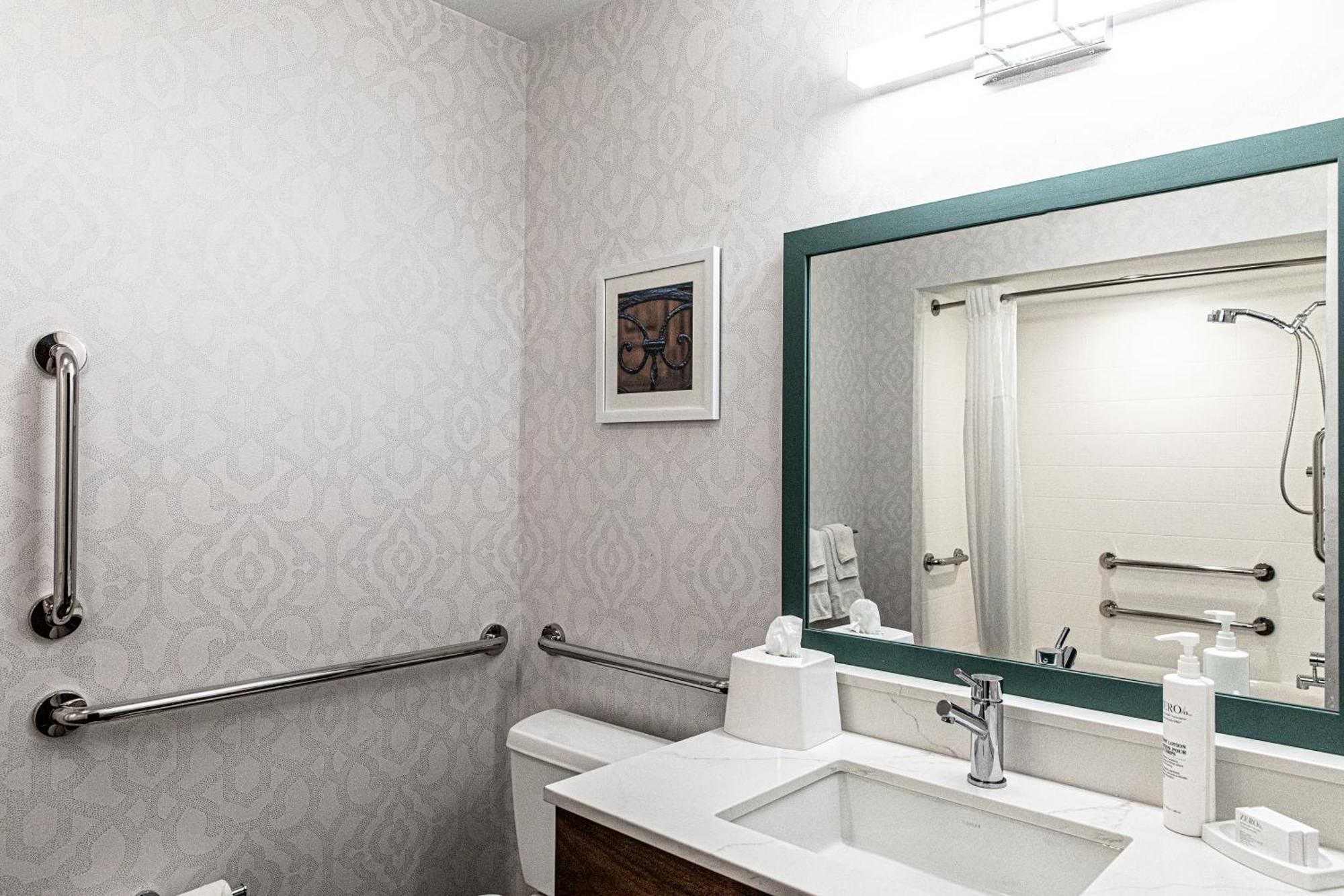 Hotel Hampton & Charleston-west Ashley 3*